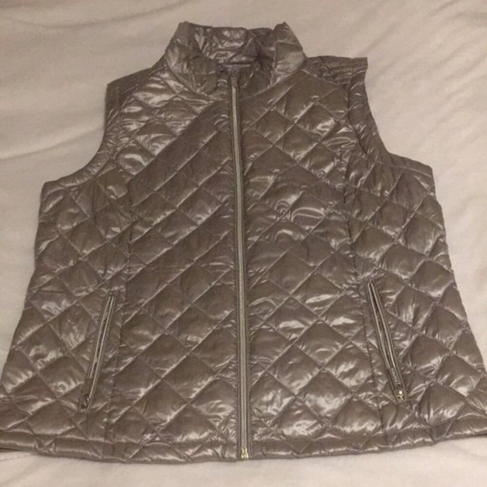 Calvin Klein 0X Plus Gold Sleeveless Puffer Vest